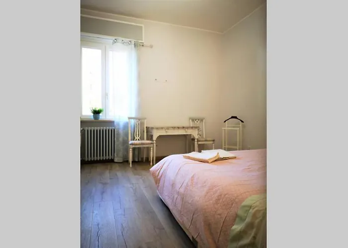Delizioso Cosy Ristrutturato Apartment Parma